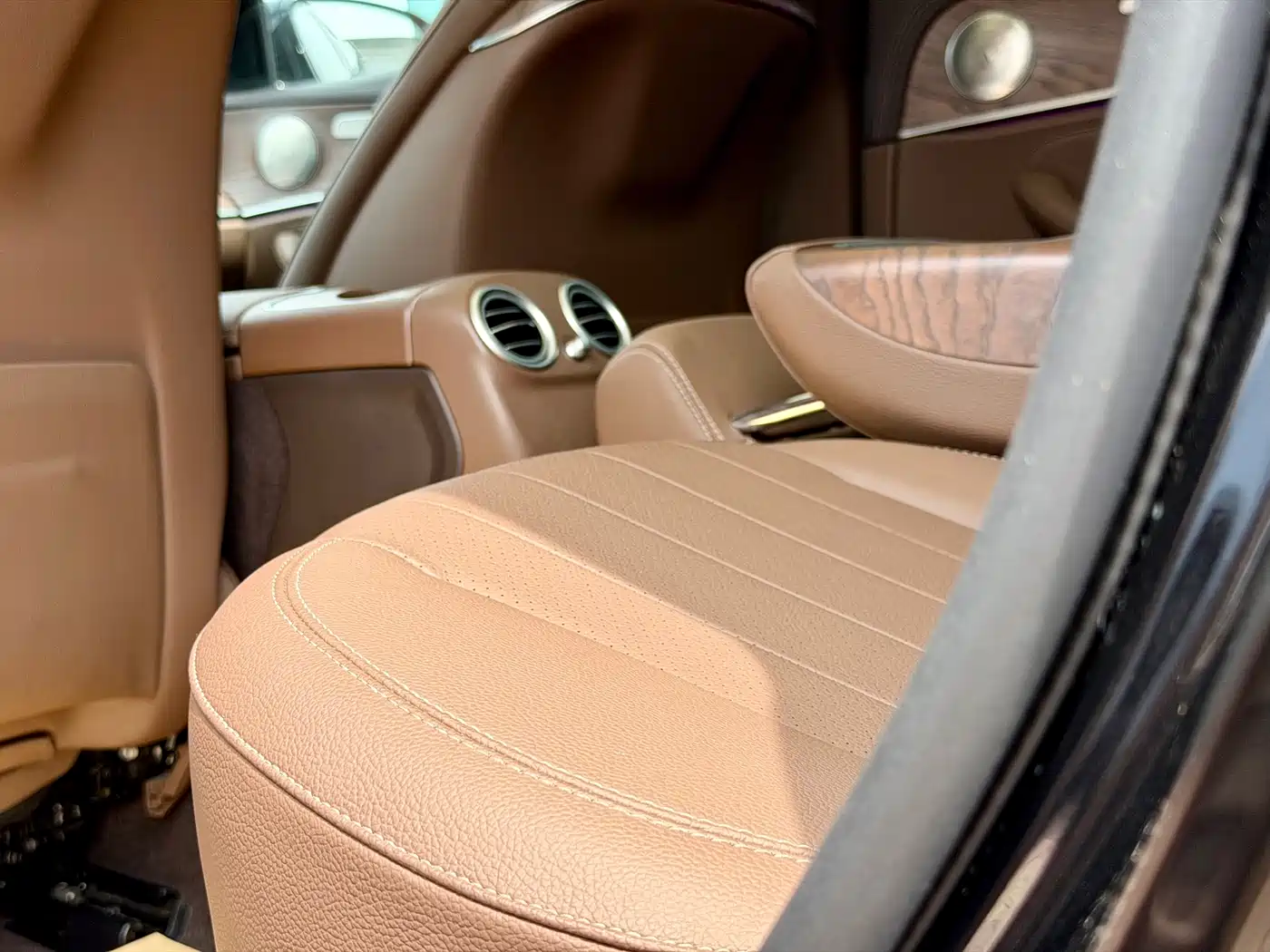 Mercedes-Benz E-Class 2020 Facelift E 300 L Fashion фото 26