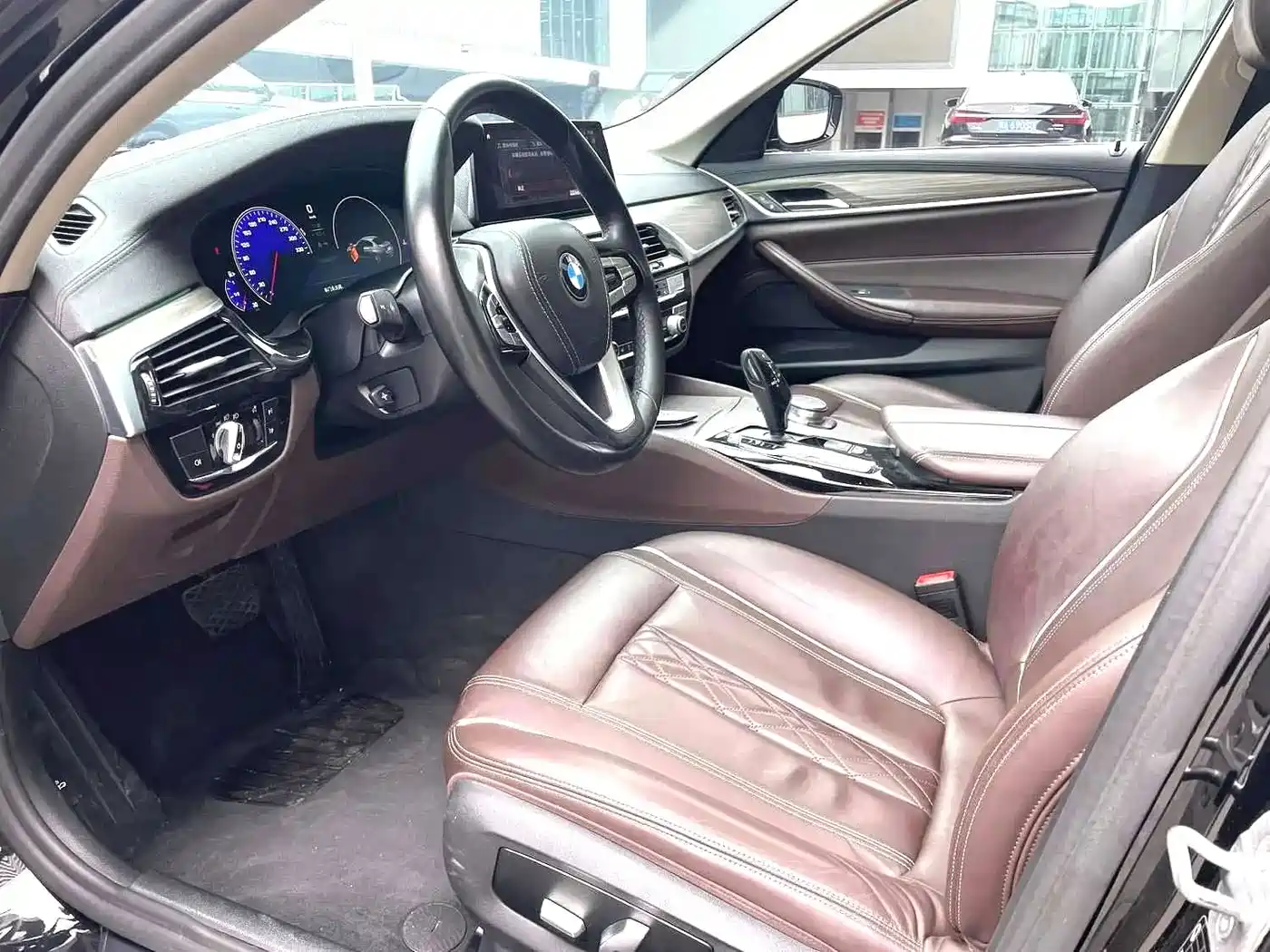 BMW 5 Series 2019 530Li Leading Luxury Package фото 3