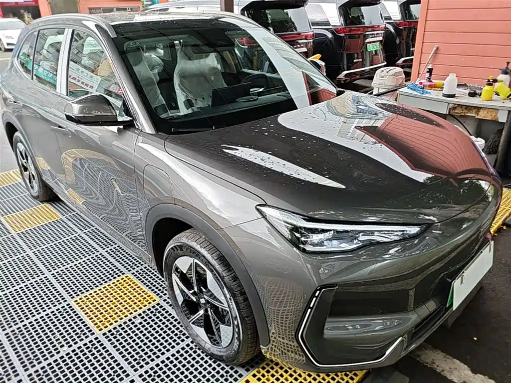 Geely Galaxy Galaxy E5 2026 610km Explorer+ Edition фото 4