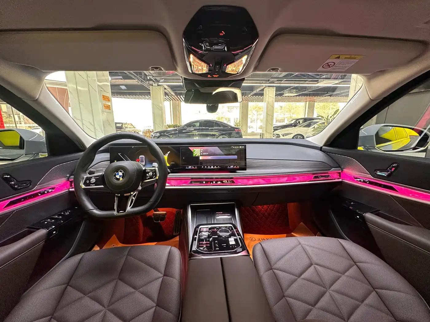 BMW 7 Series 2023 Model 735Li M Sport Package фото 6