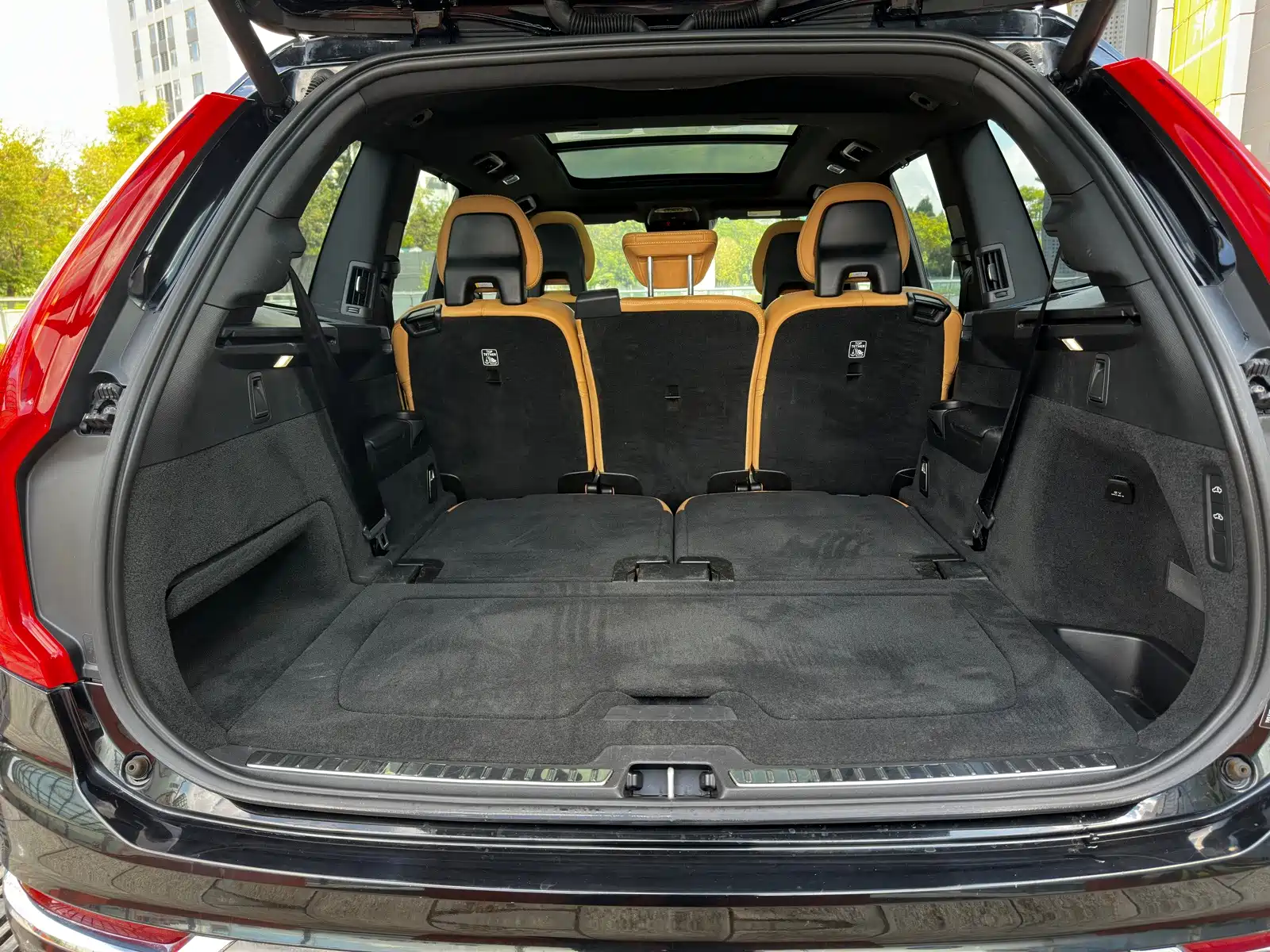 Фото 13 - Volvo XC90