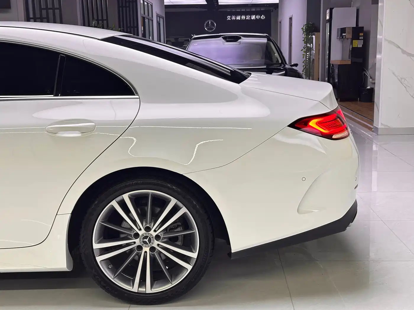 Mercedes-Benz CLS 2020 CLS 300 Dynamic фото 9