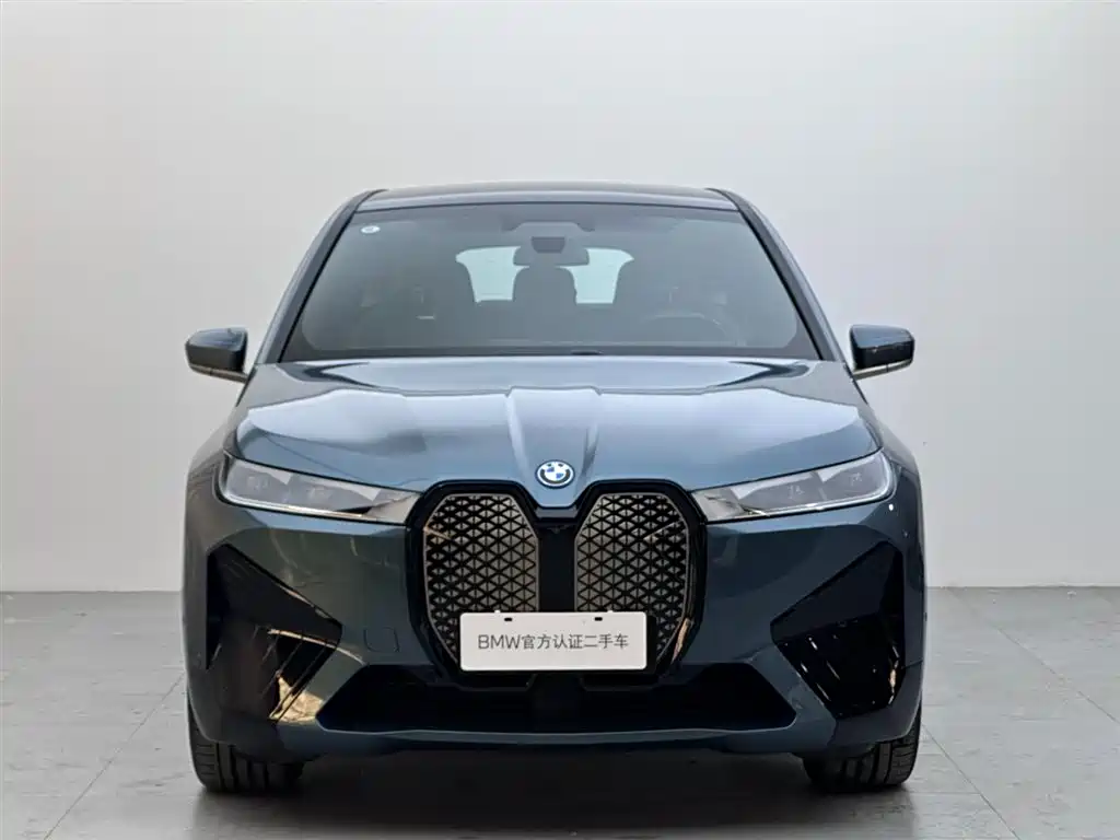 BMW iX M60 2023 Facelift M60 фото 2