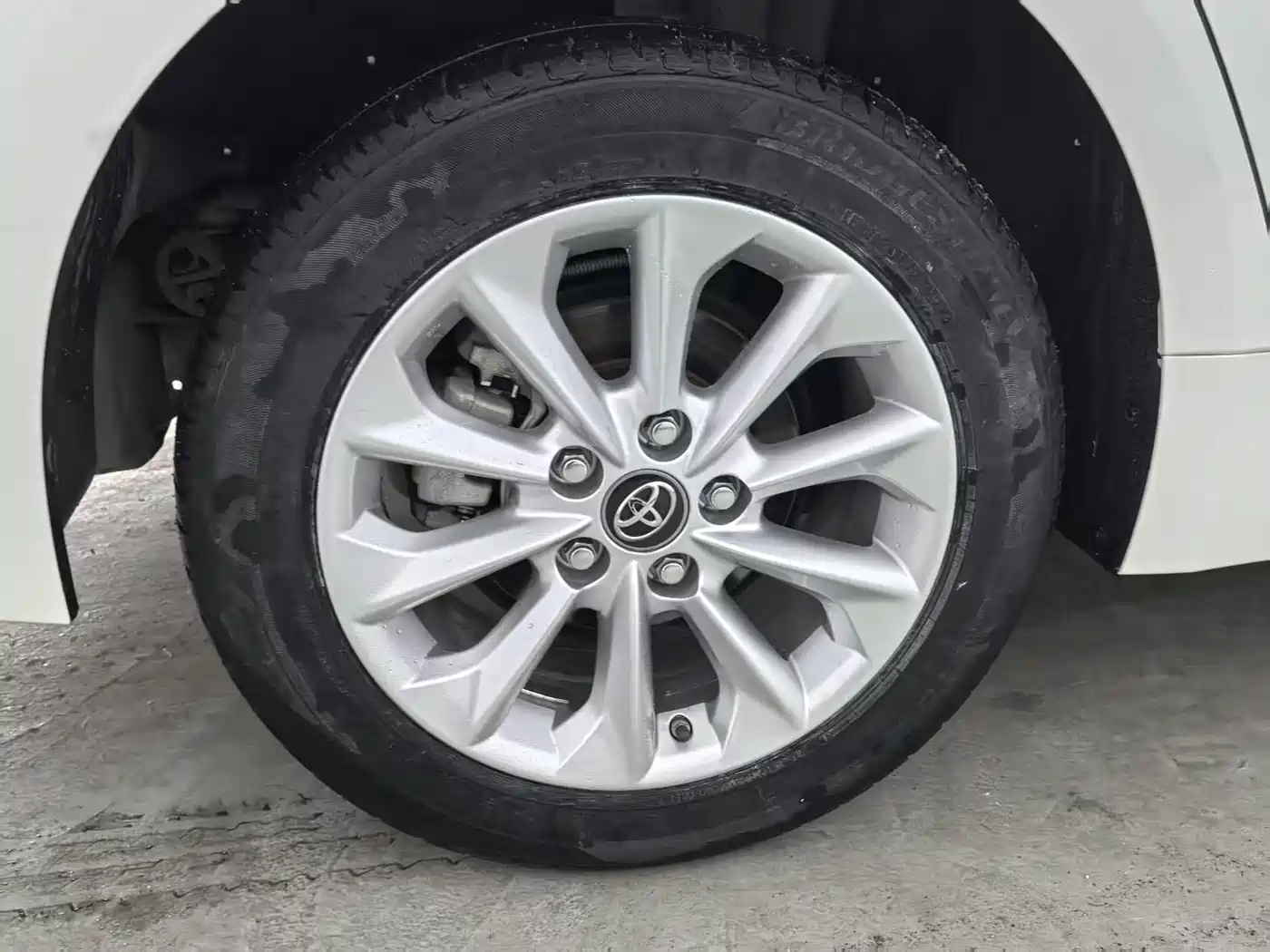 Toyota Corolla 2021 1.2T S-CVT Elite PLUS Edition фото 23