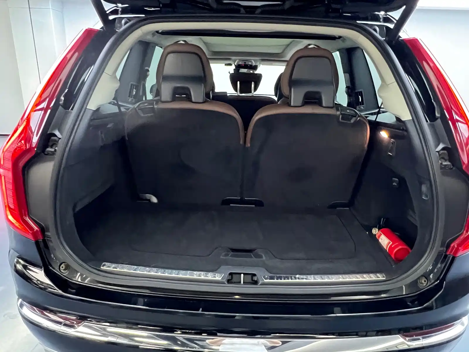 Фото 15 - Volvo XC90