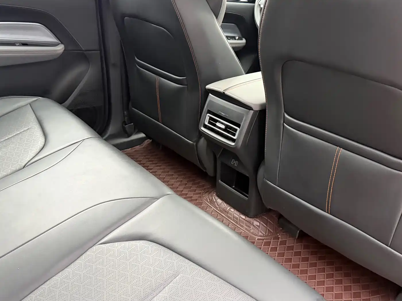Changan Oshan Z6 2023 2022 Blue Whale 1.5T DCT Intelligent Enjoyment