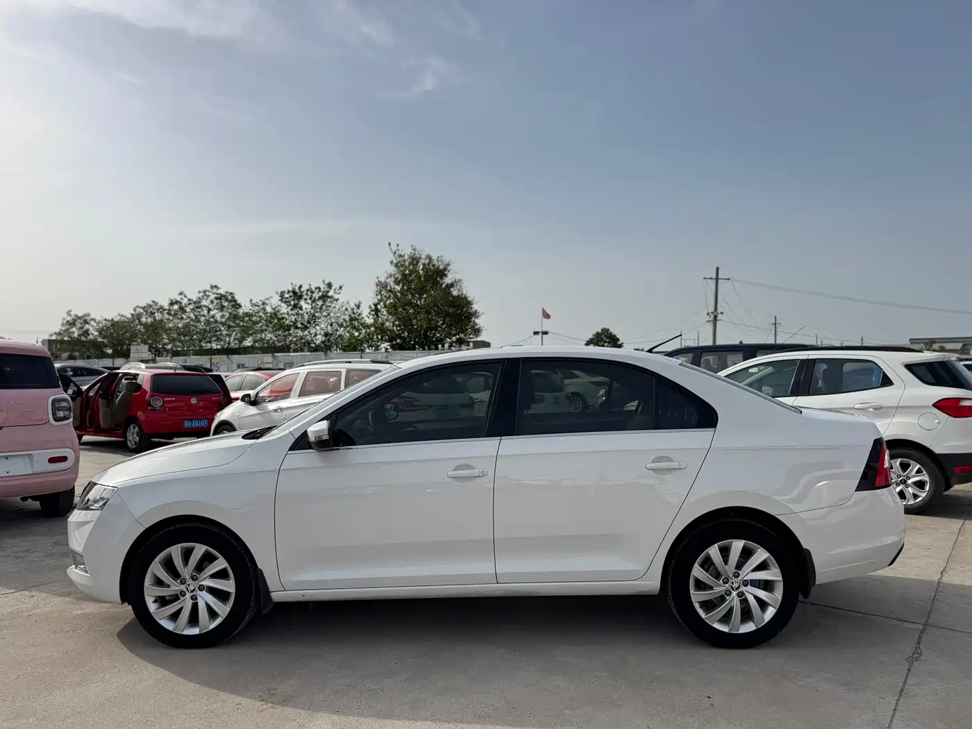 Škoda Rapid 2019 1.5L Automatic Comfort Version China VI фото 4