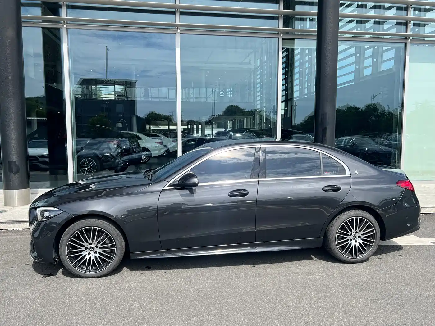 Mercedes-Benz C-Class 2024 Facelift III C 260 L Sport фото 3