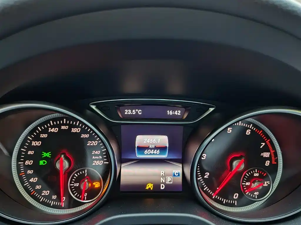 Mercedes-Benz GLA 2019 GLA 200 Fashion фото 16