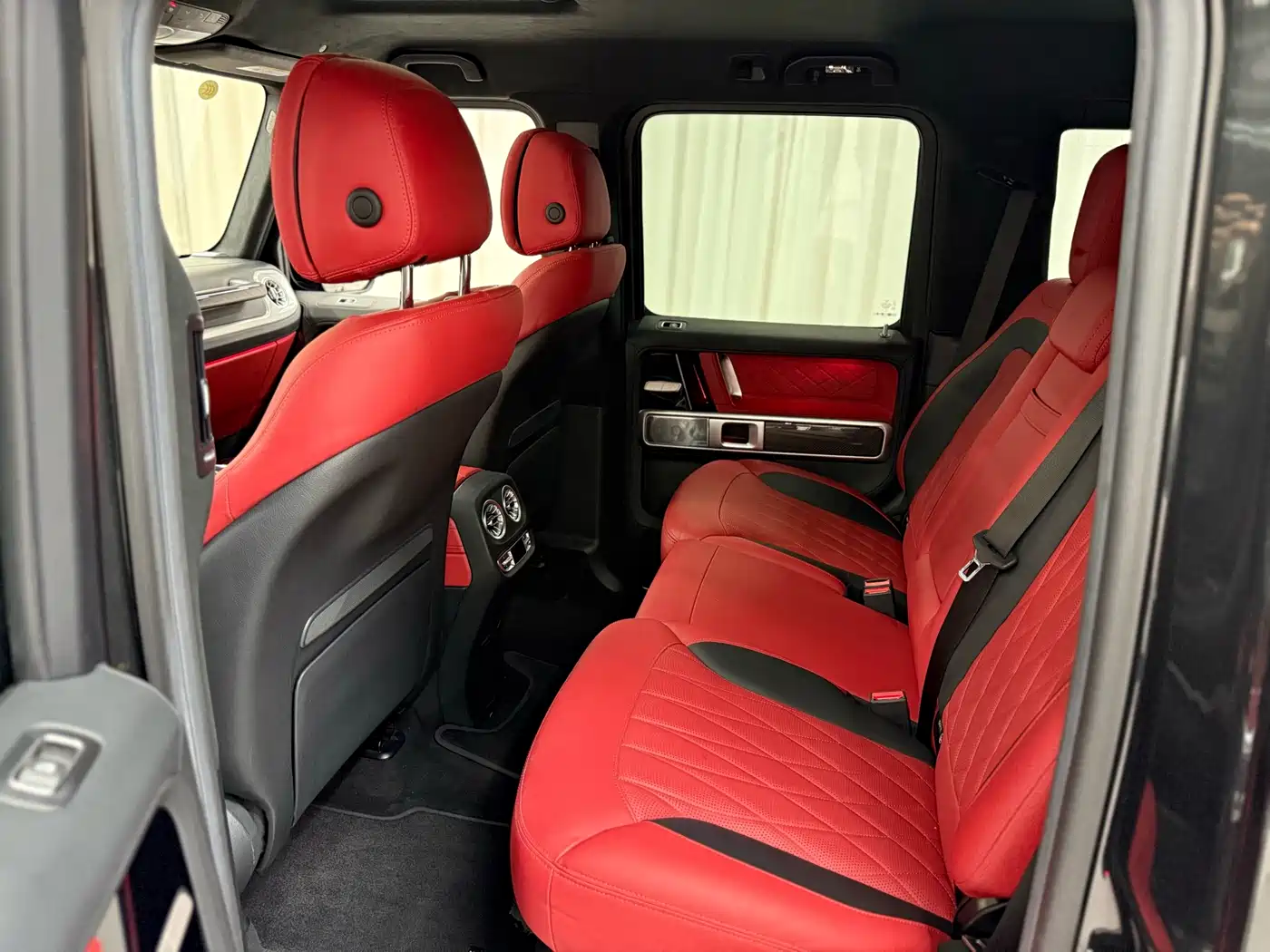 Mercedes-Benz G-Class AMG 2019 AMG G 63 фото 10
