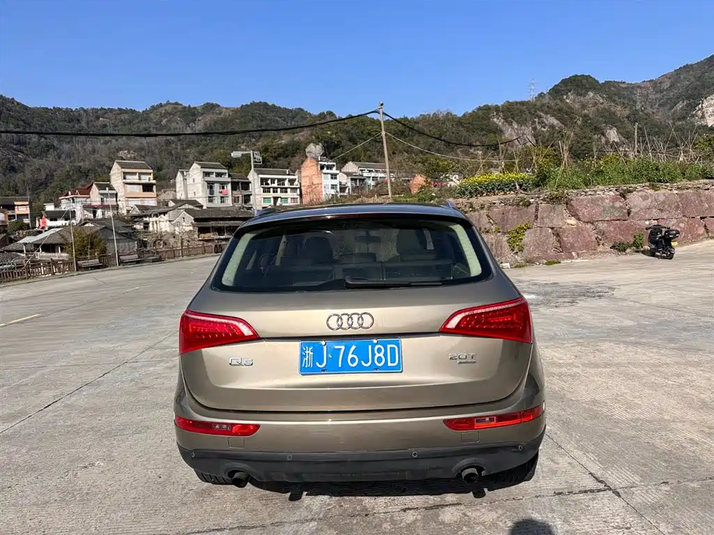 Audi Q5 2011 2.0TFSI Progressive фото 20