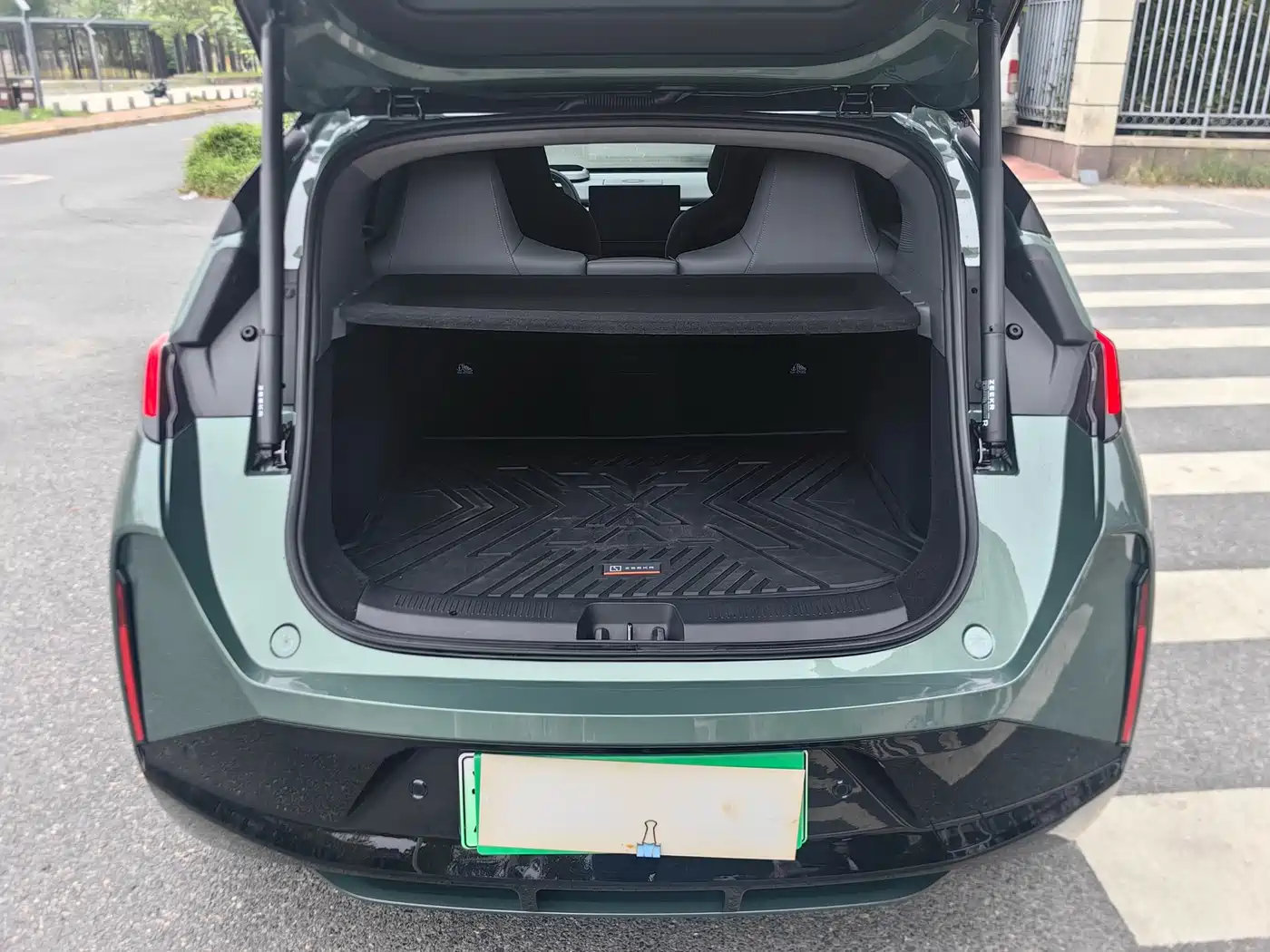 Zeekr X 2023 RWD YOU Edition 4-seater фото 9