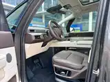 Фото 9 - Li Auto MEGA