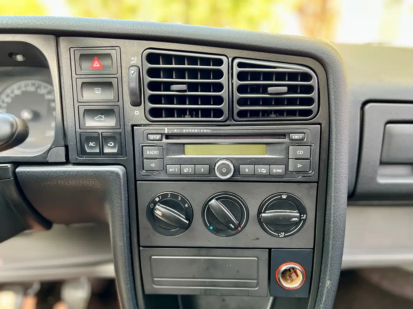 Volkswagen Jetta 2012 1.6L Collector's Edition фото 17