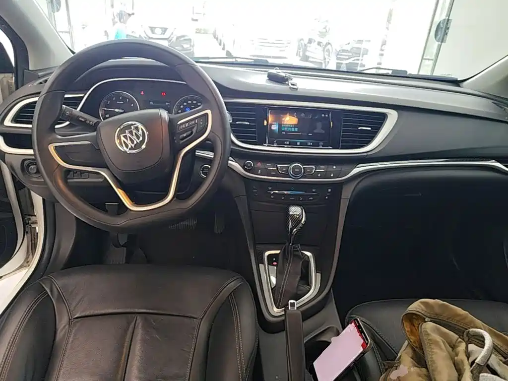 Фото 10 - Buick Excelle