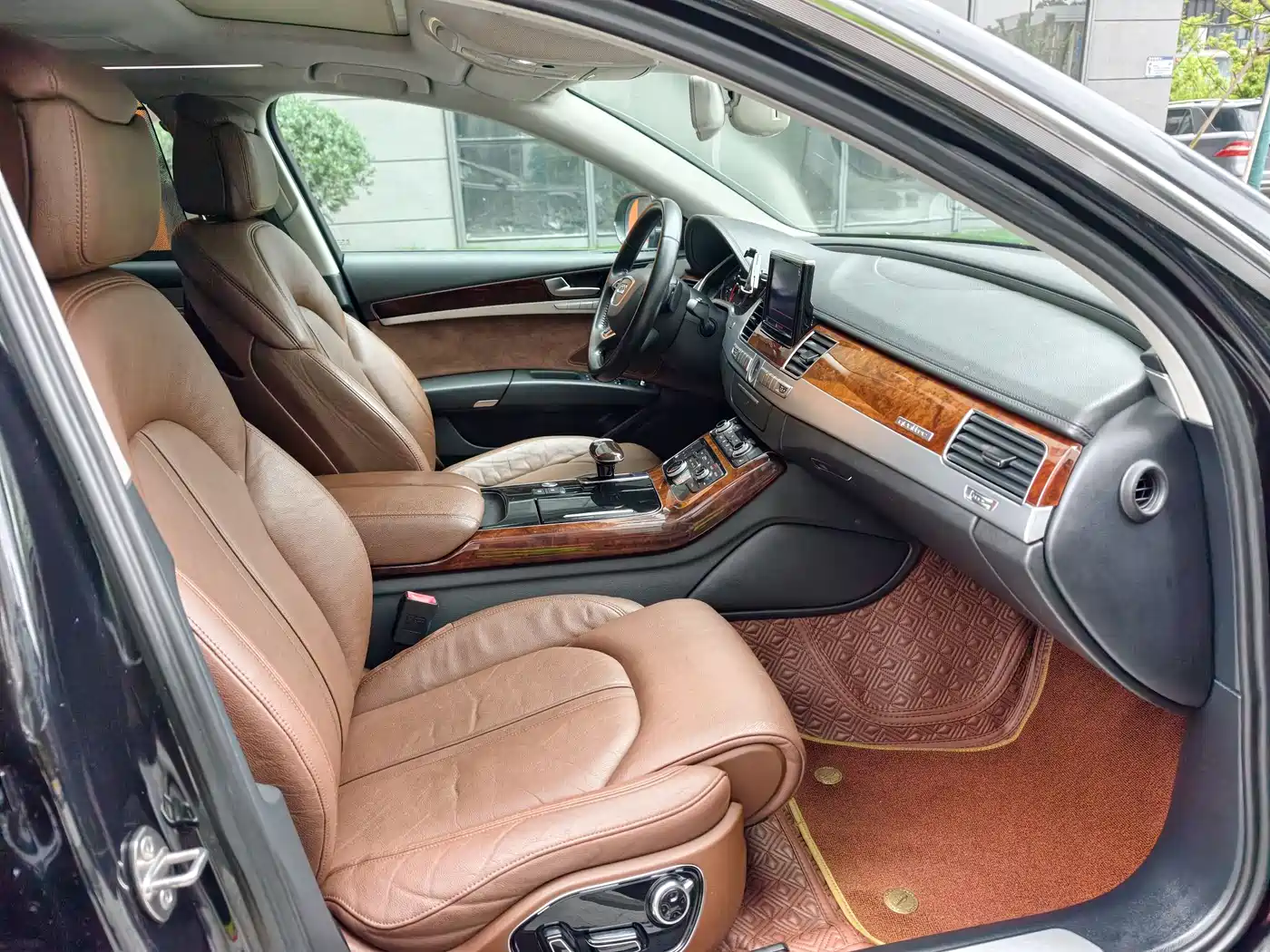 Audi A8 2012 A8L 45 TFSI quattro Comfort фото 12