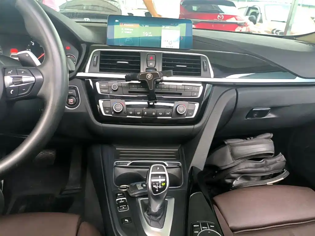 BMW 3 Series 2018 320Li Leading M Sport Package фото 13