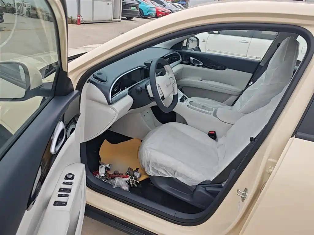 Geely Galaxy Starry Wish 2026 Edition 310km Youth Version фото 16