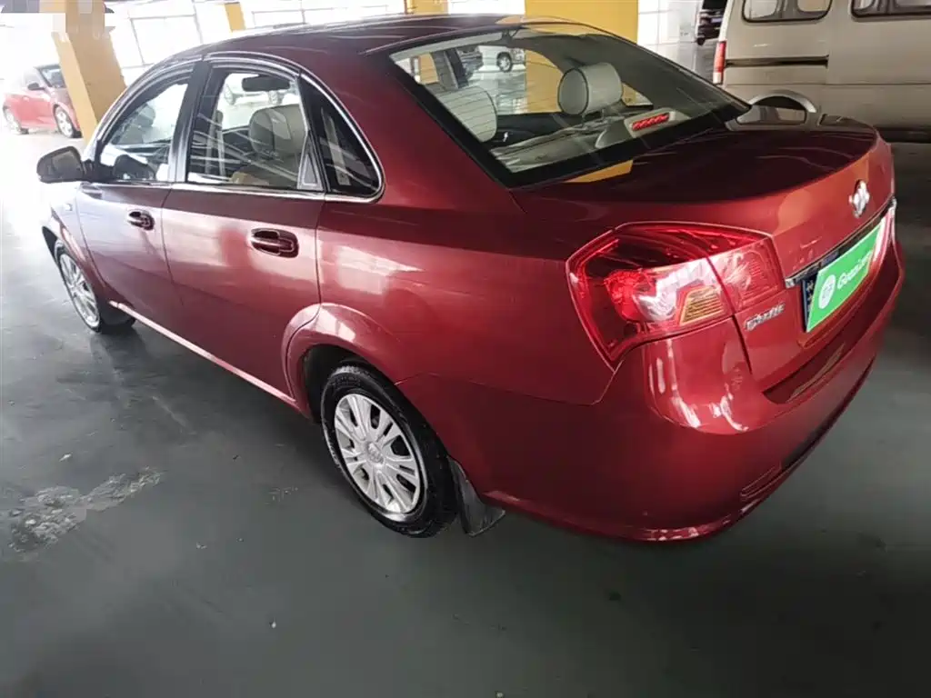 Buick Excelle 2015 1.5L Automatic Classic фото 5