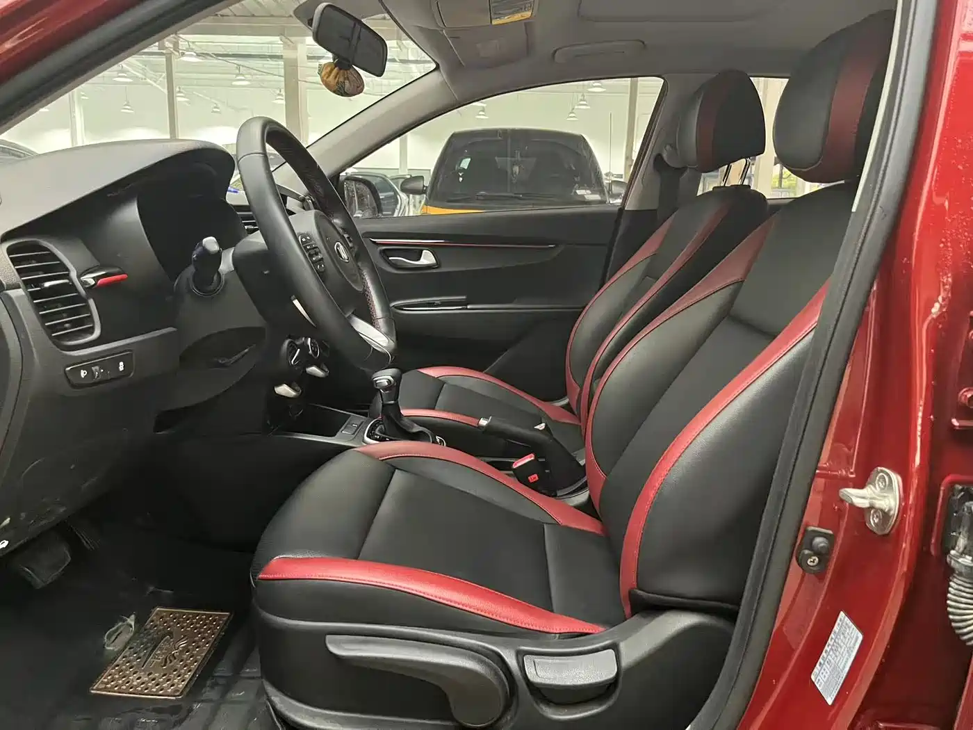Kia KX CROSS 2019 2019 1.6L Automatic Smart Sunroof Edition China VI