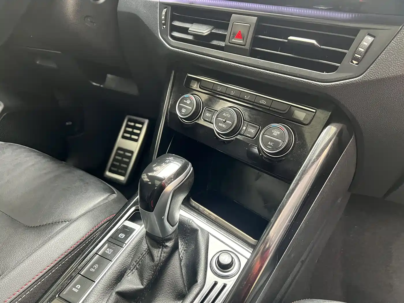 Volkswagen Tayron 2020 280TSI 2WD Luxury Smart Edition фото 13