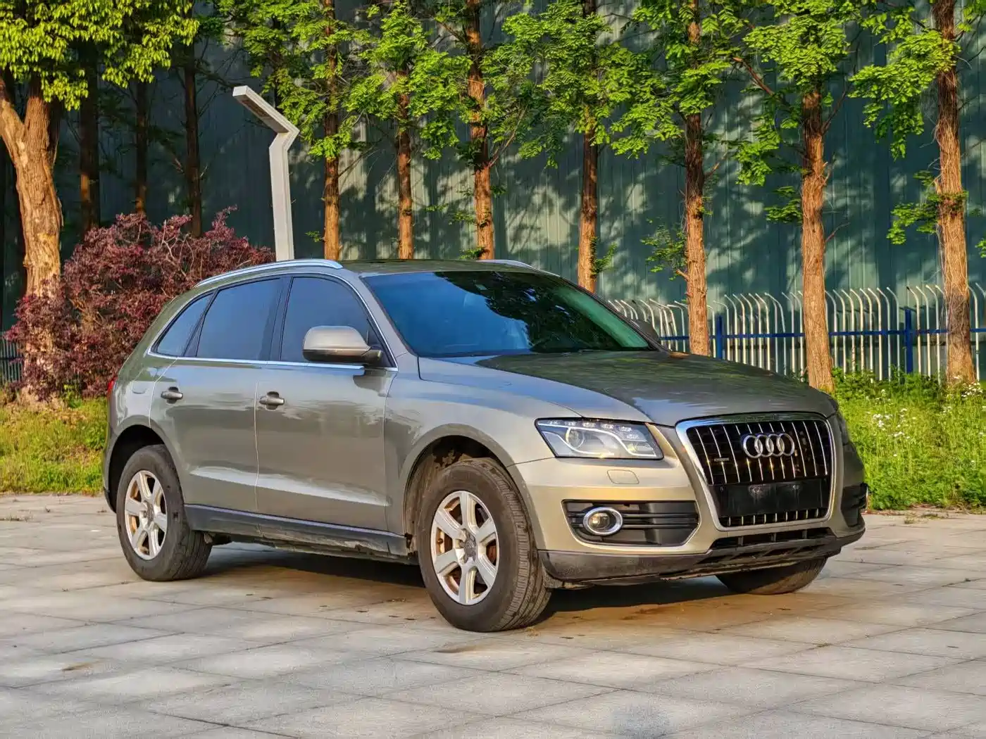 Audi Q5 2012 2.0TFSI Technology фото 3