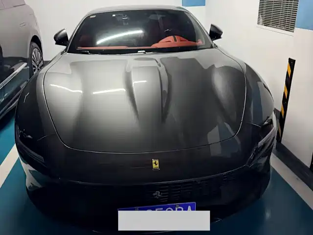 Ferrari Roma 3.9T V8
