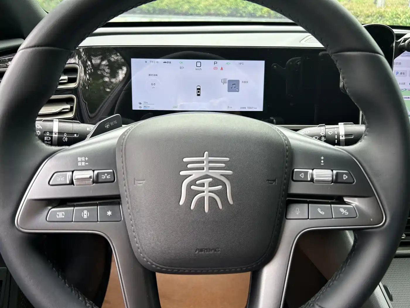 BYD Qin L 2025 DM-i Smart Drive Edition 80KM Leading фото 12