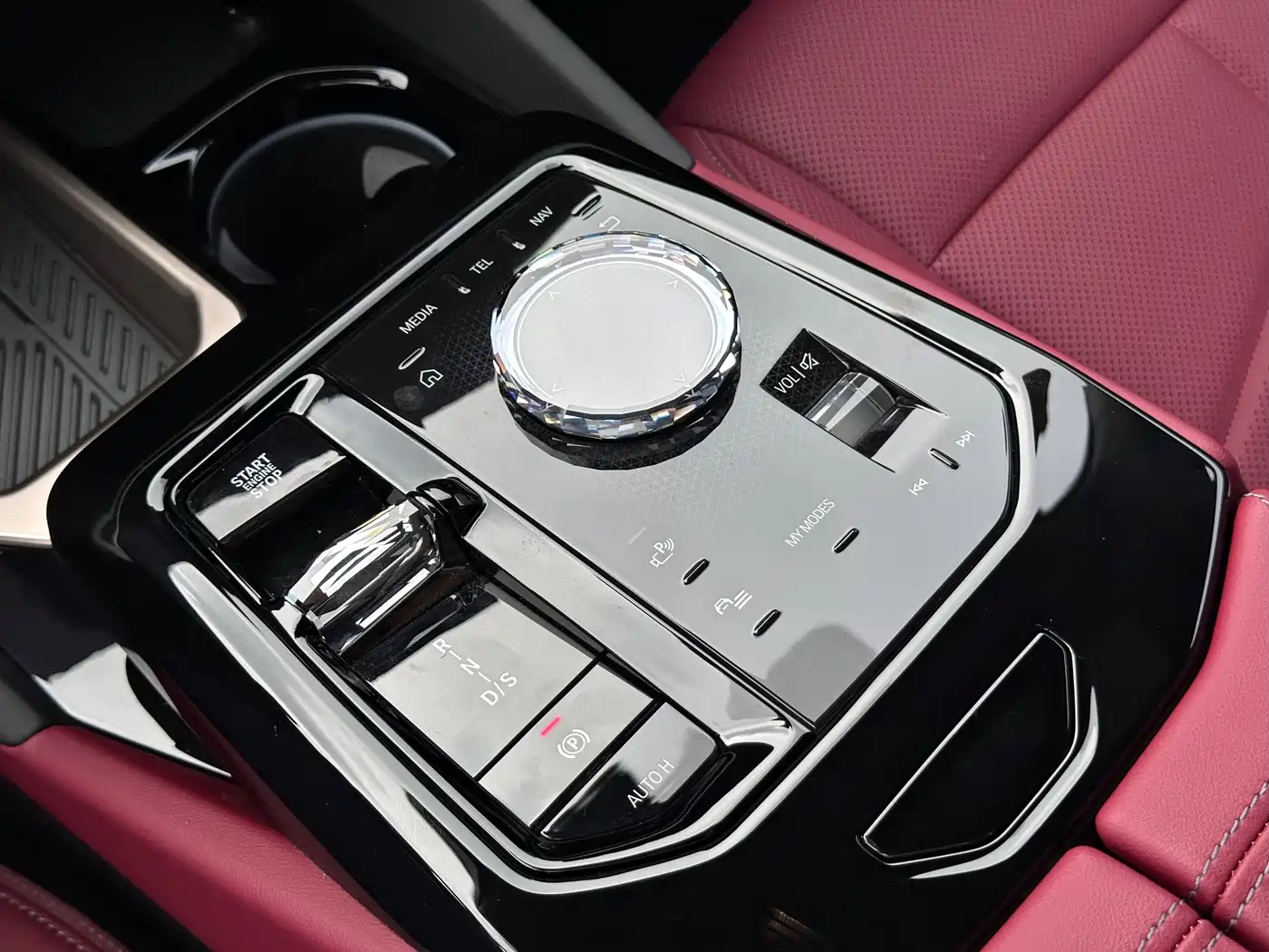 BMW 5 Series 2024 530Li Premium M Sport Package фото 7