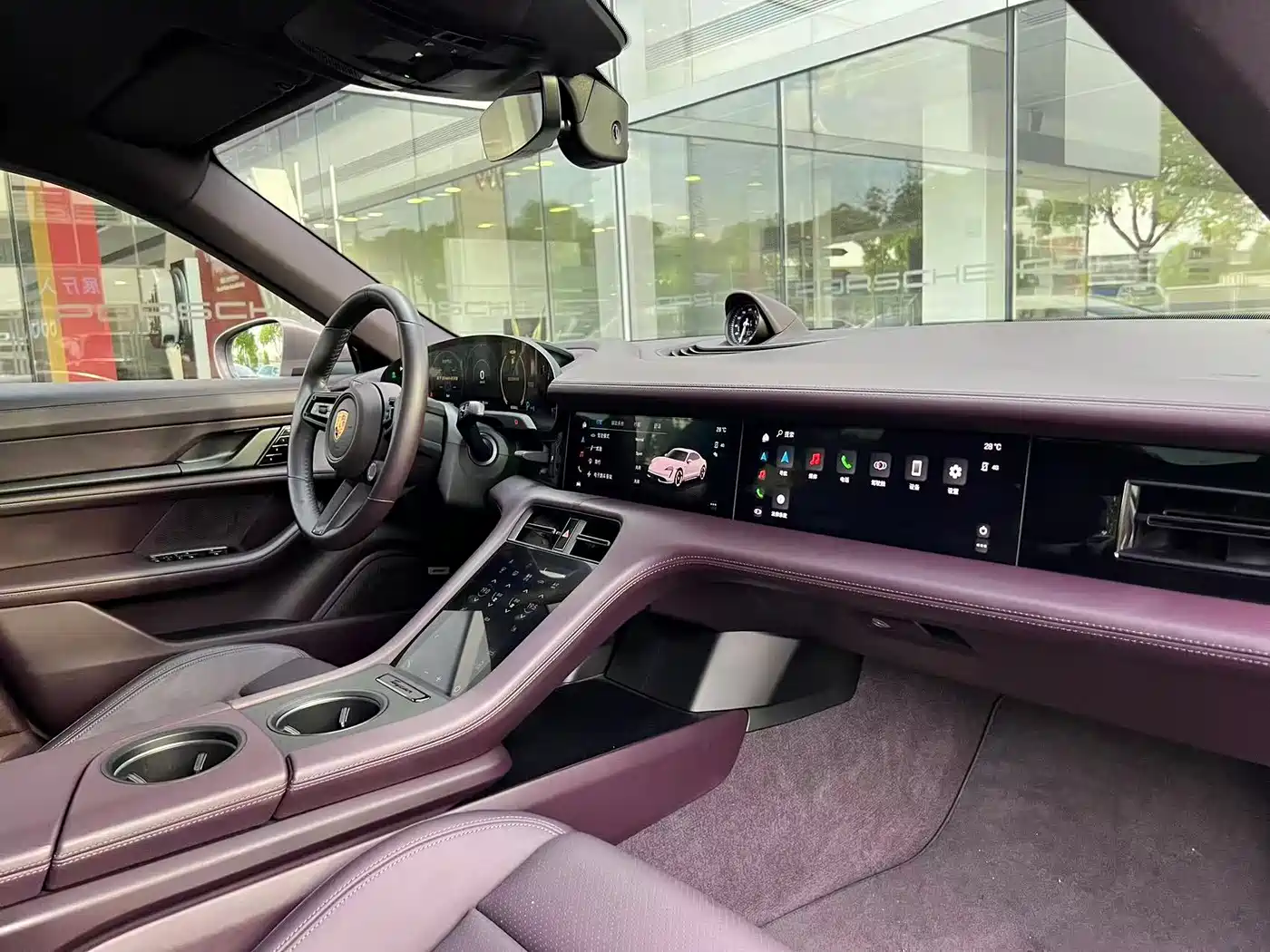 Porsche Taycan 2020 Taycan фото 11
