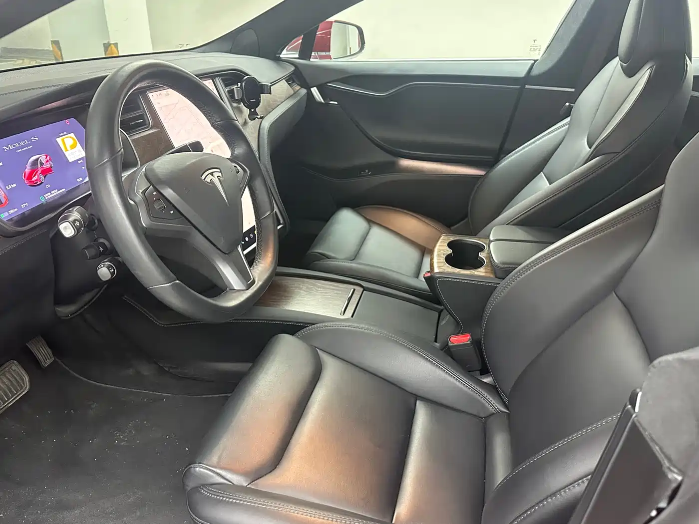 TESLA MODEL S