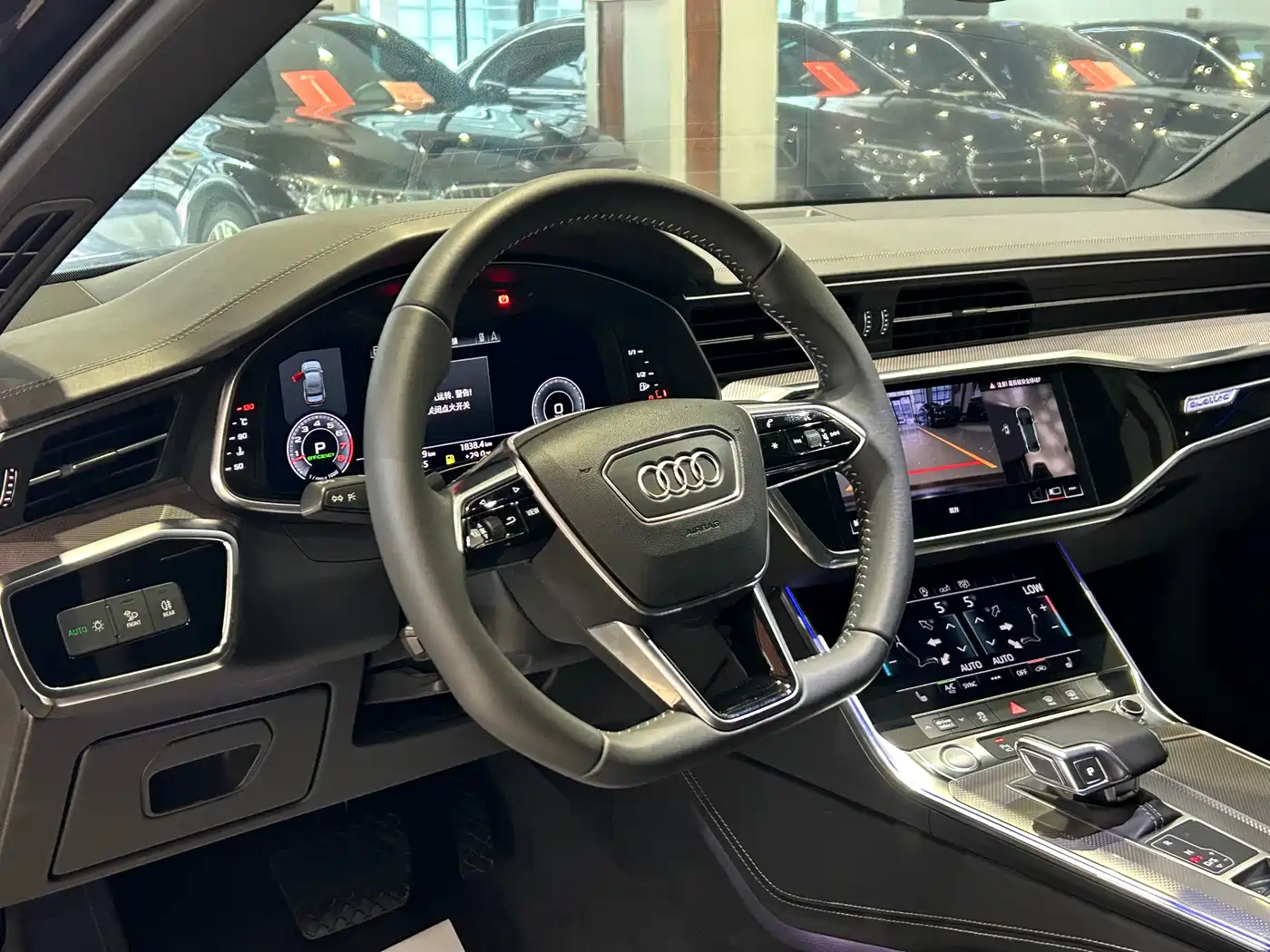 Audi A6L 2020 55 TFSI quattro Exclusive Dynamic фото 6