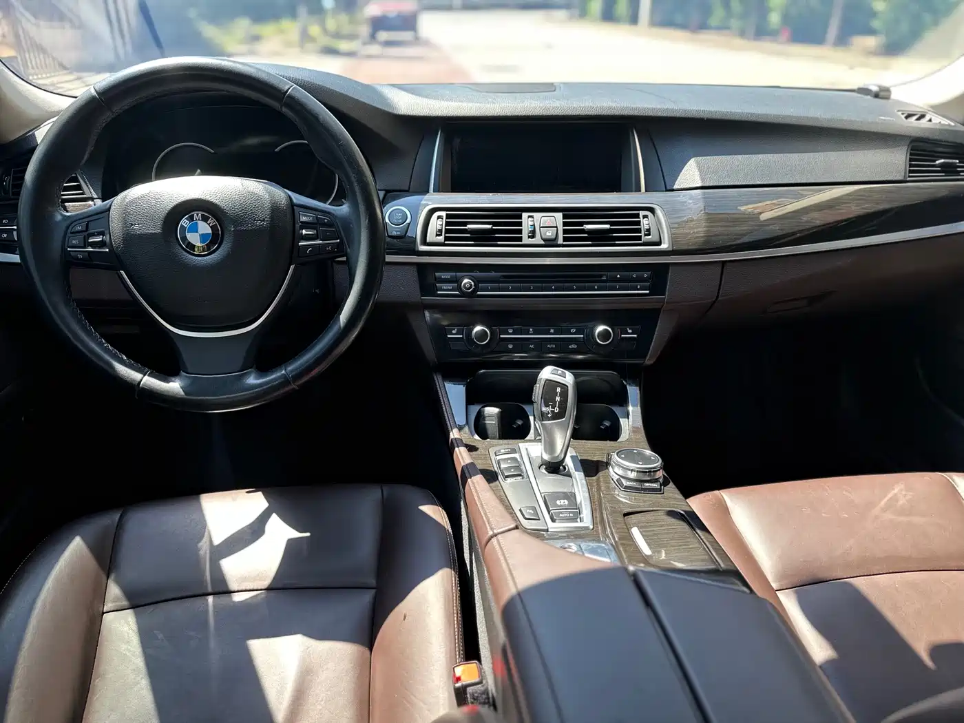 BMW 5 Series 2017 525Li Luxury Design Package фото 7