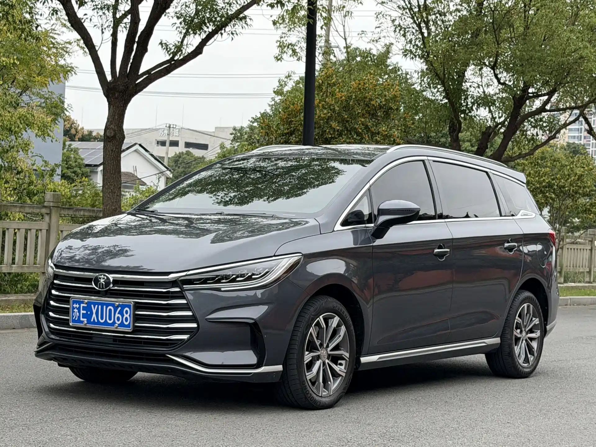 Фото 1 - BYD Song MAX