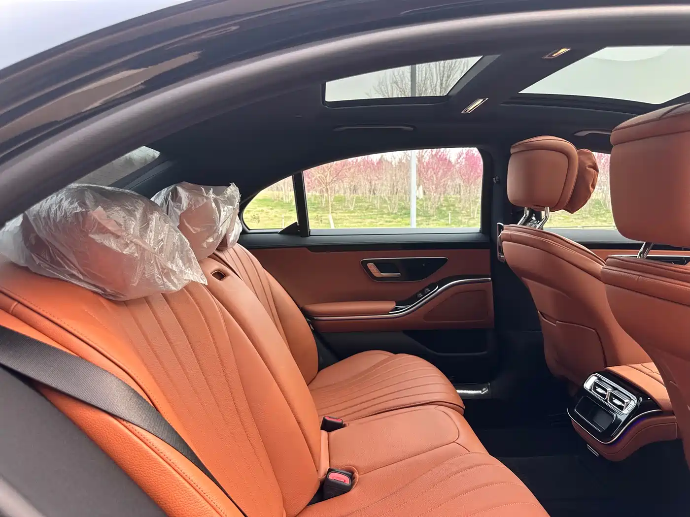 Mercedes-Benz S-Class 2026 S 400 L Business Special Edition фото 18