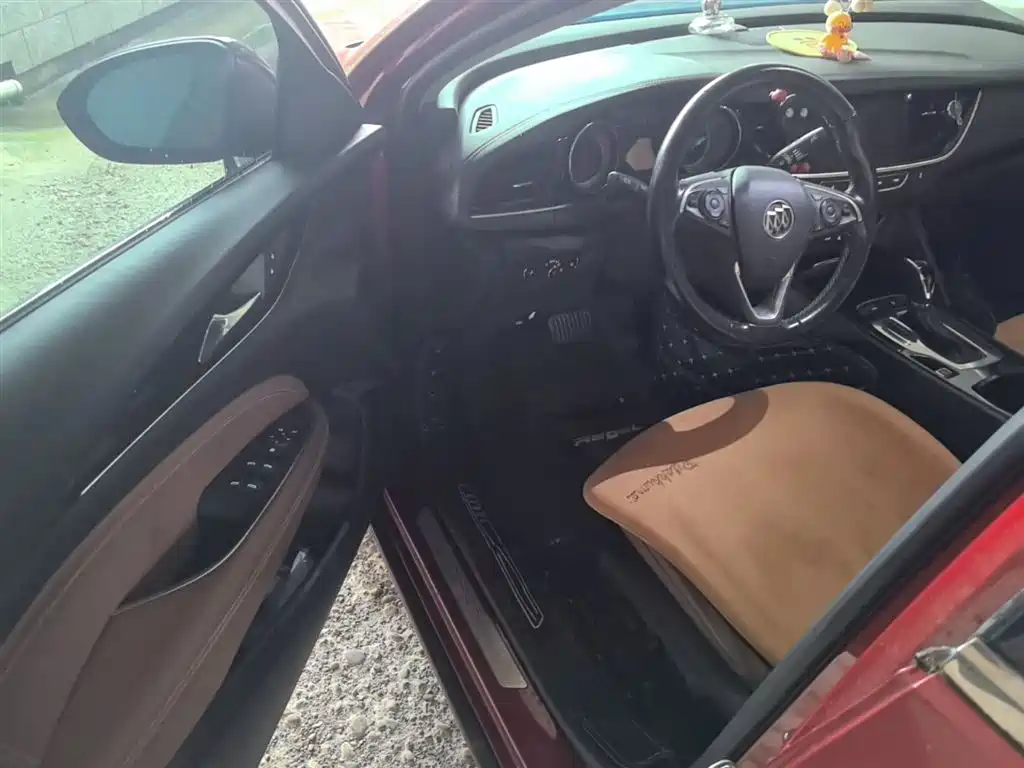 Buick Regal 2017 20T Elite Type фото 16