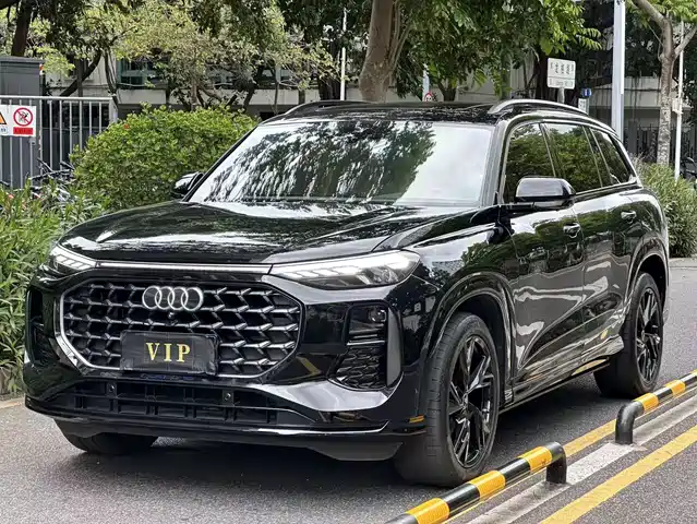  Audi Audi Q6 2024 45 TFSI quattro Black Warrior Edition 6-seater
