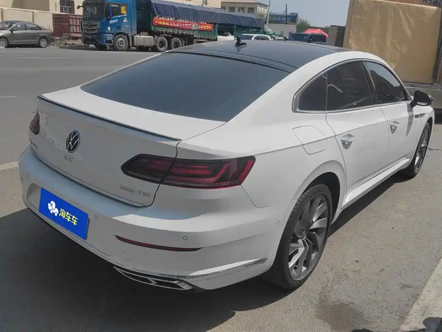 Volkswagen FAW-Volkswagen CC 2024 380TSI Eye-catching Edition фото 3