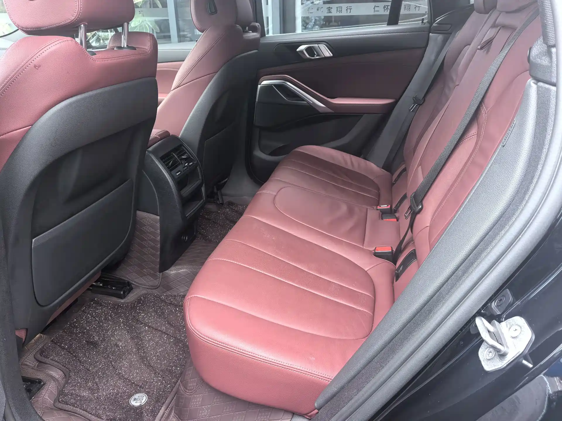 Фото 8 - BMW X6