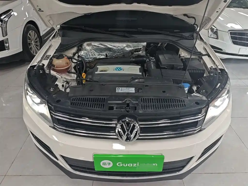 Volkswagen Tiguan 2015 1.8TSI Automatic 2WD Highline фото 20