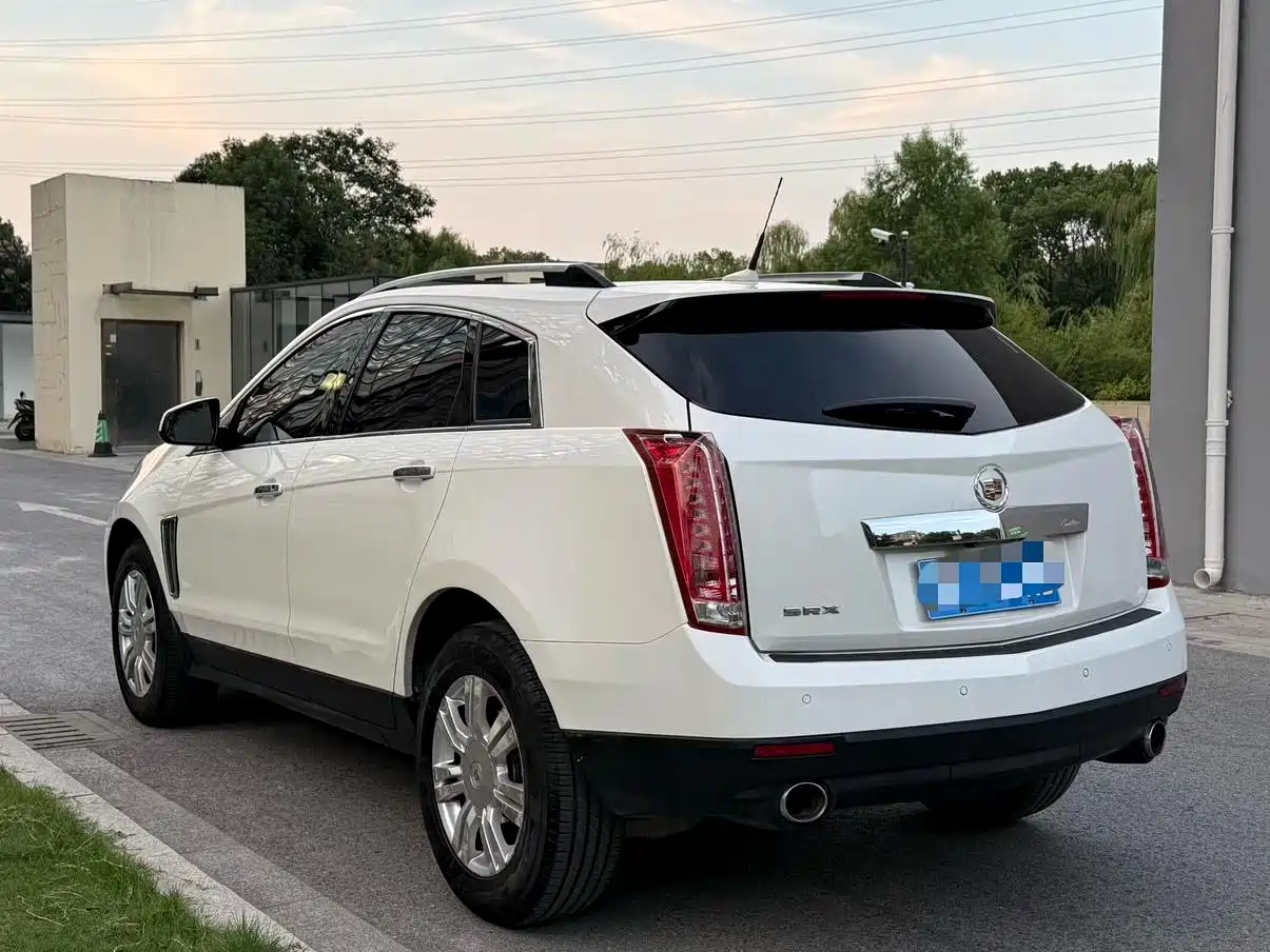 Cadillac SRX 2013 3.0L Elite фото 5