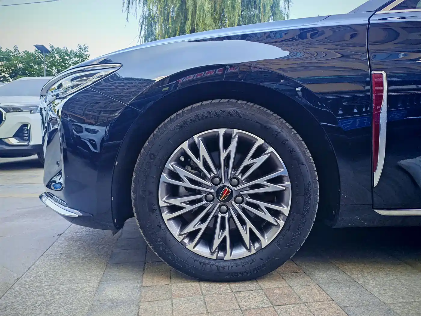 Hongqi H5 2023 2.0T Auto Smart Connect Flag Enjoy фото 19