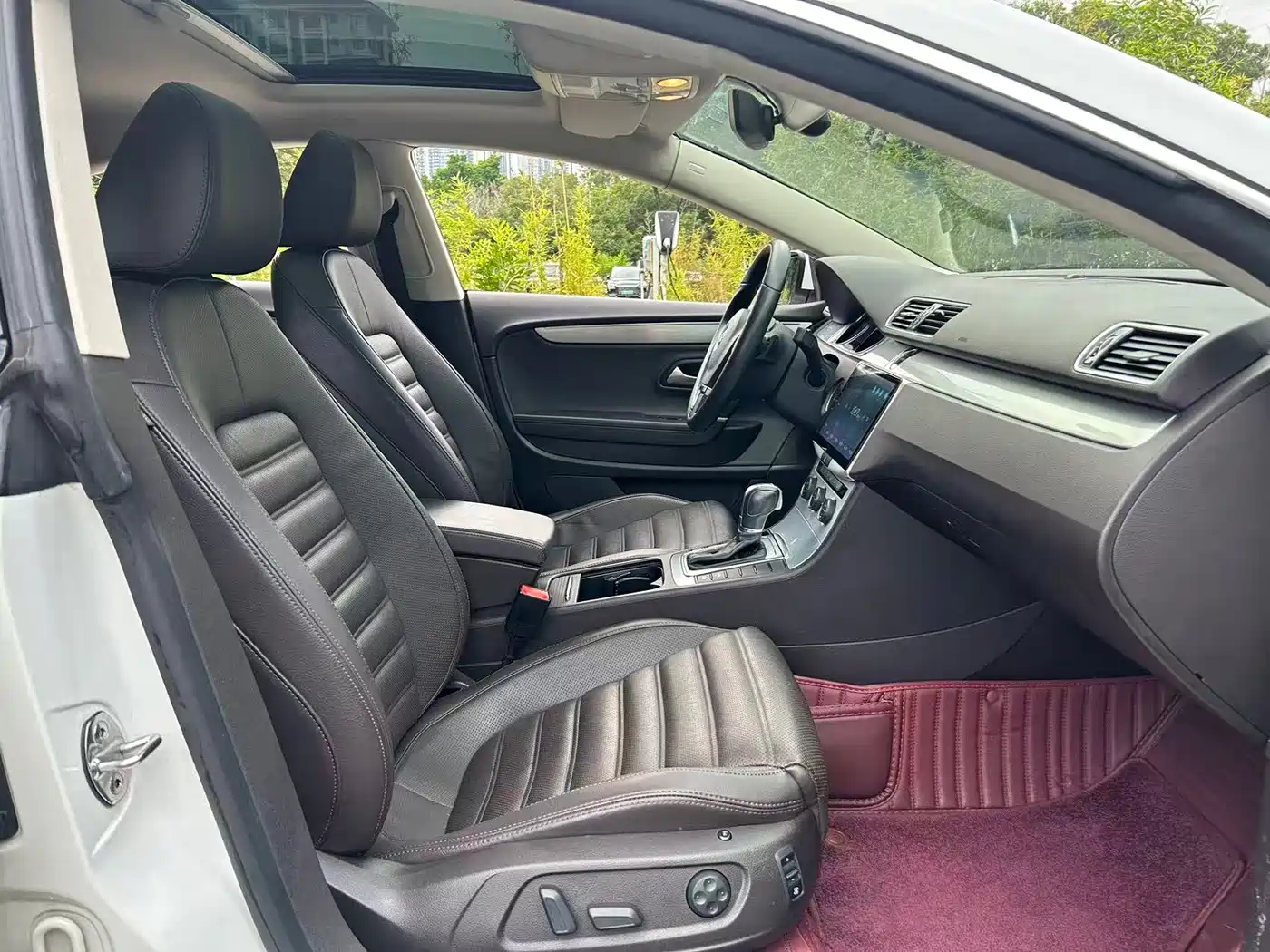 Volkswagen FAW-Volkswagen CC 2018 1.8TSI Luxury фото 10