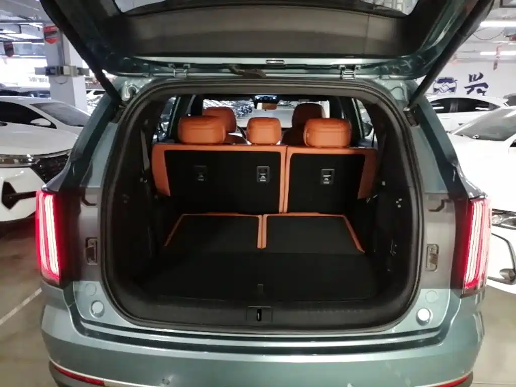 Jetour X70L 2025 2025 2.0T Automatic Flagship 7-Seater