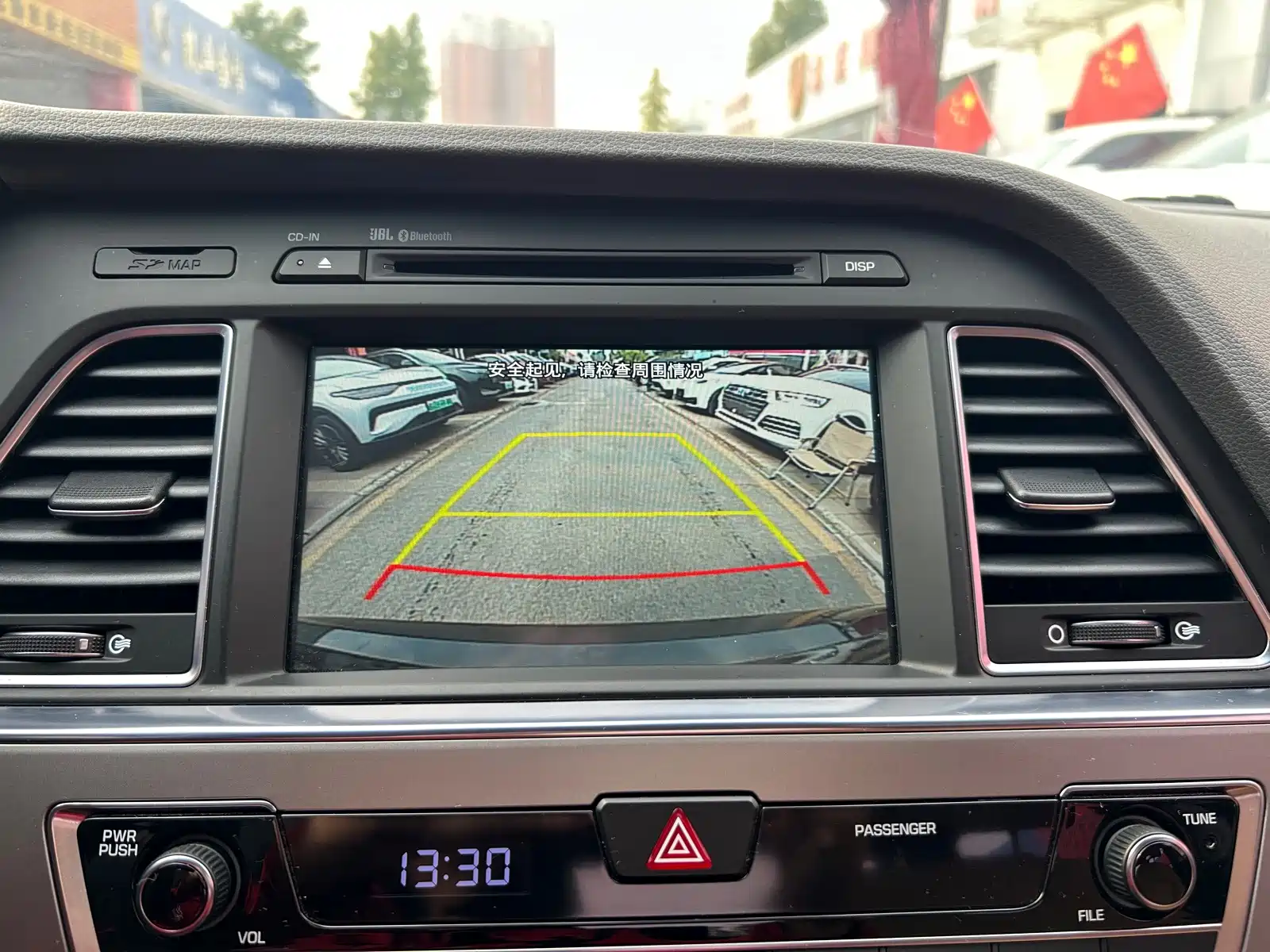 Photo 19 - Hyundai Sonata