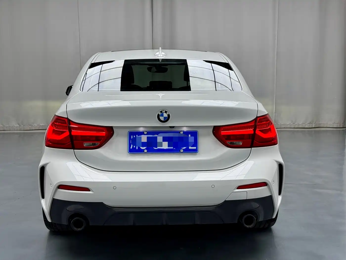 BMW 1 Series 2021 Facelift 120i M Sport Shadow Edition фото 13