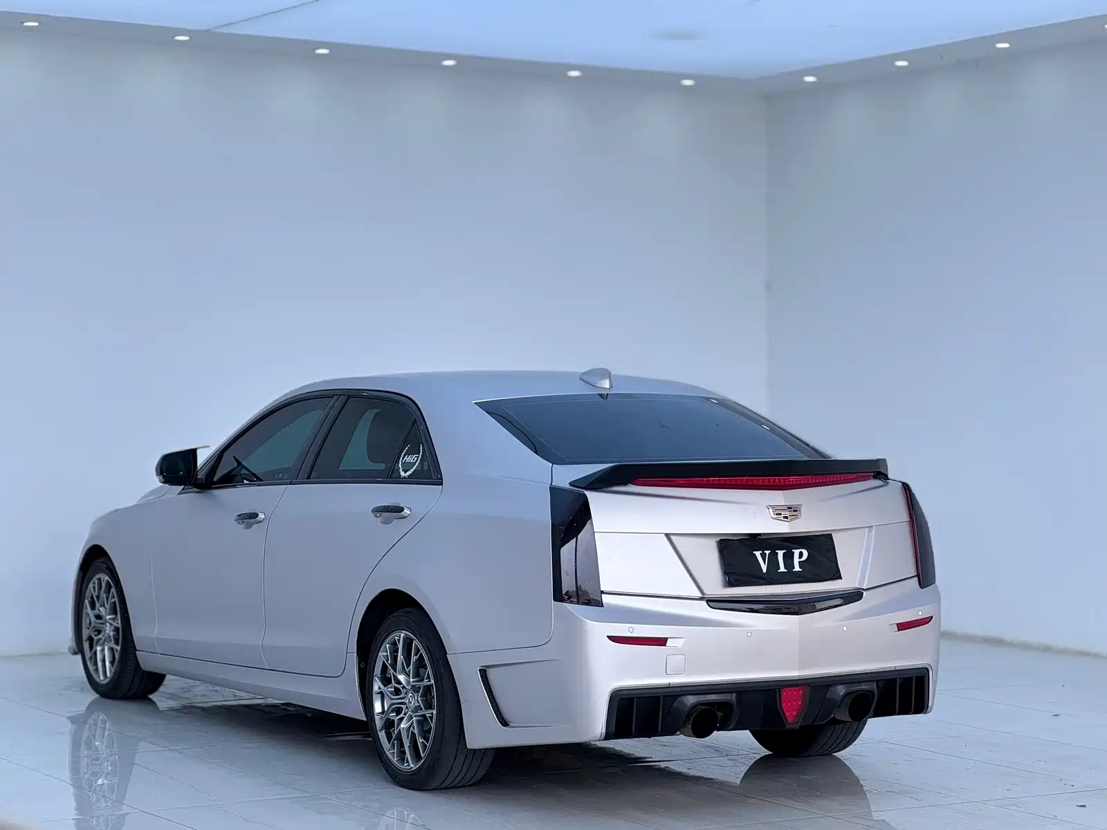 Photo 13 - Cadillac ATS-L
