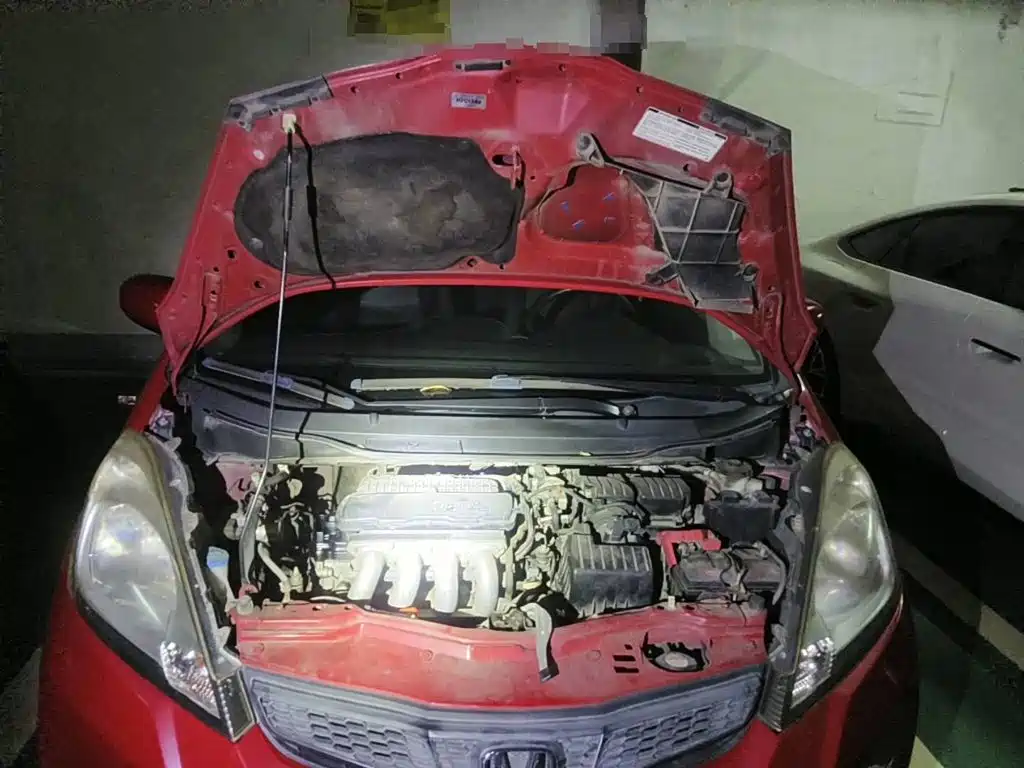 Photo 3 - Honda Fit