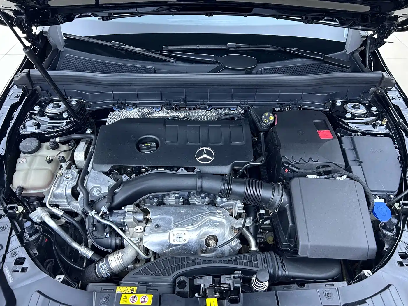 Mercedes-Benz GLB 2023 GLB 220 Dynamic фото 9