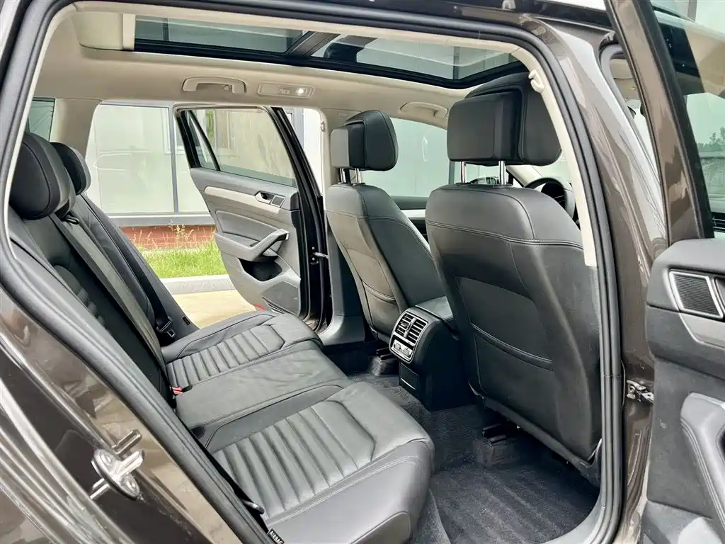 Volkswagen Weilan 2018 380TSI 2WD Comfort Edition фото 20